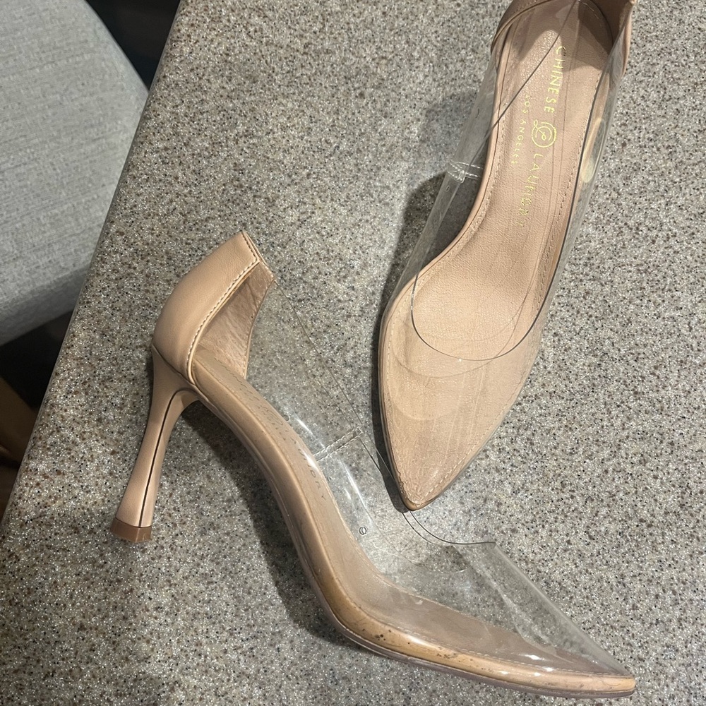 Chinese Laundry PVC Heels Classic Pointed-Toe - breathable - small holes !